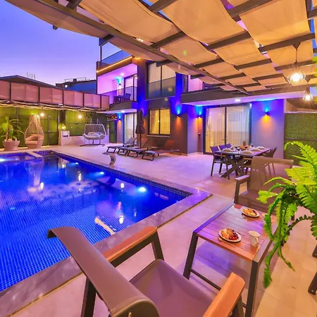 Villa Lalezar *