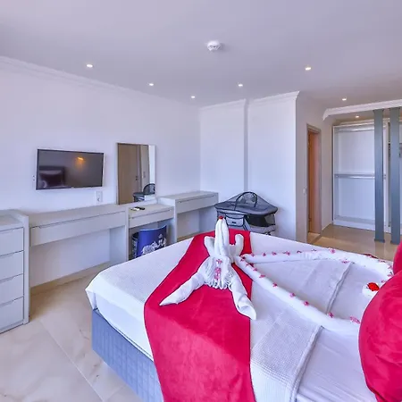 Lalezar * Cavdir (Kas)