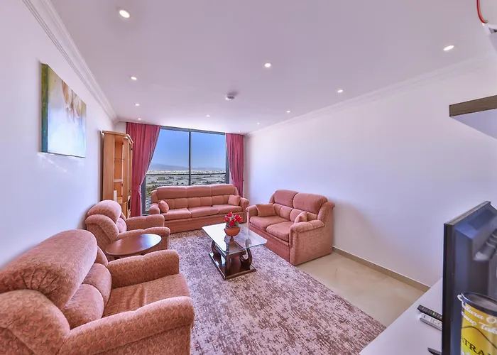 Lalezar Cavdir (Kas)