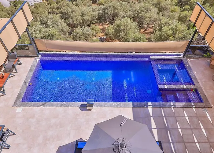 Lalezar * Cavdir (Kas)